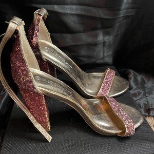 Pink and Gold multicolor sandal with strap around ankle